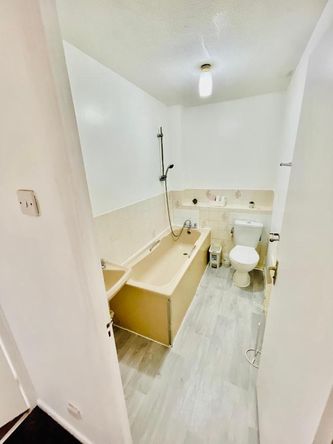 The Herald House Dartford 3 Bedroom Apartment מראה חיצוני תמונה