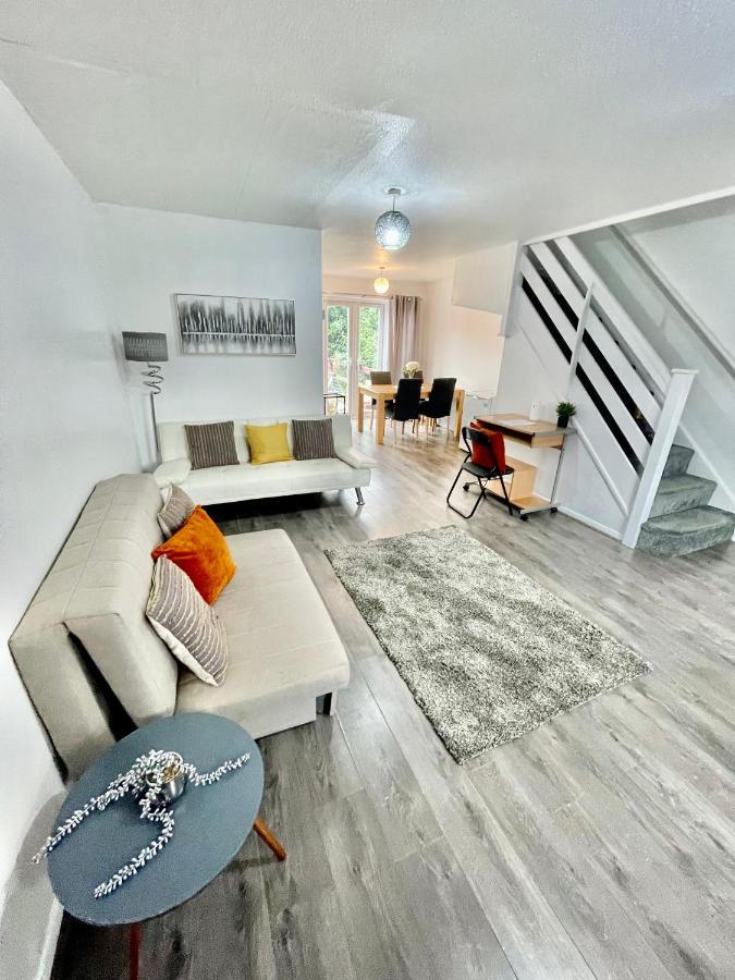 The Herald House Dartford 3 Bedroom Apartment מראה חיצוני תמונה